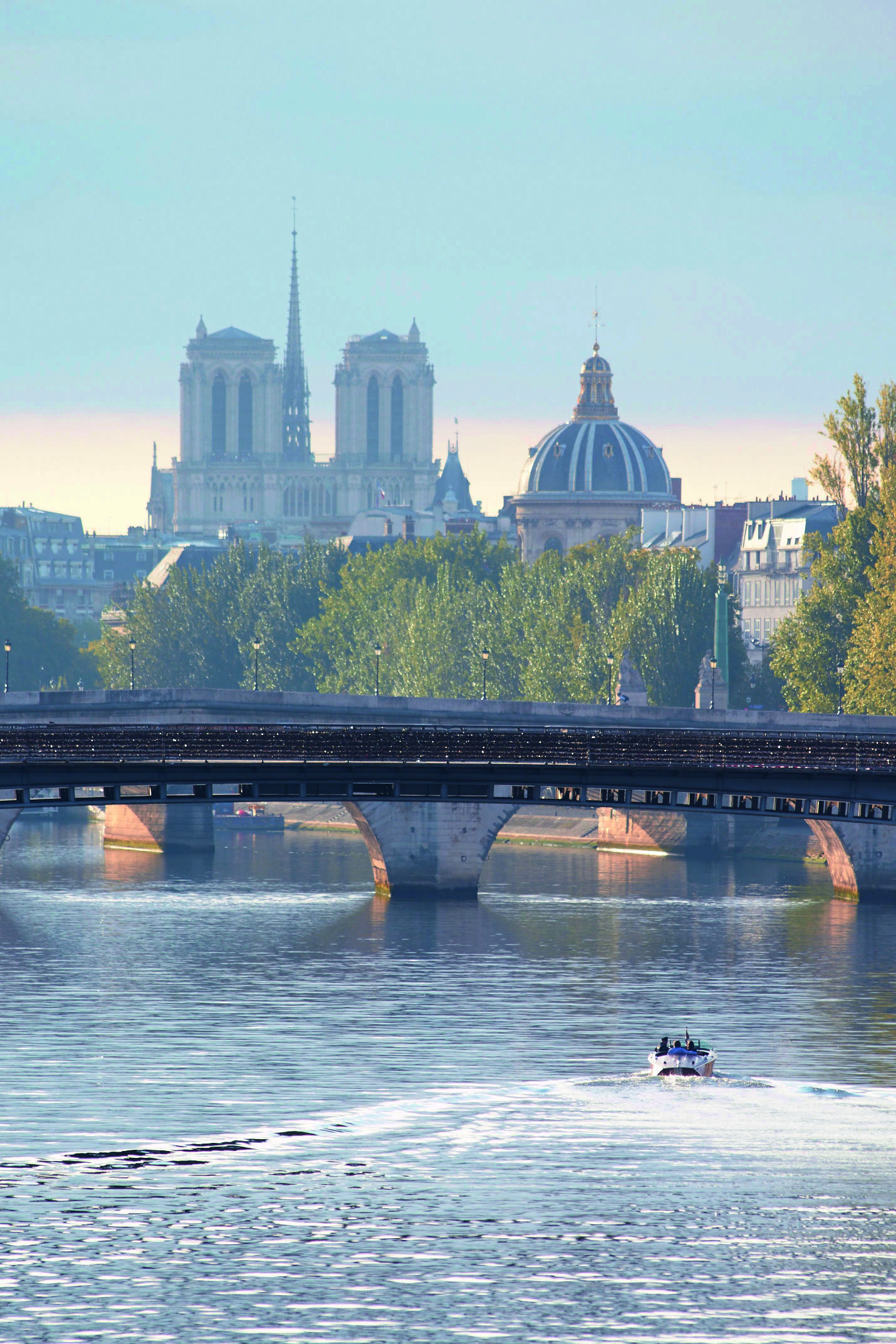 For lovers of the extraordinary...